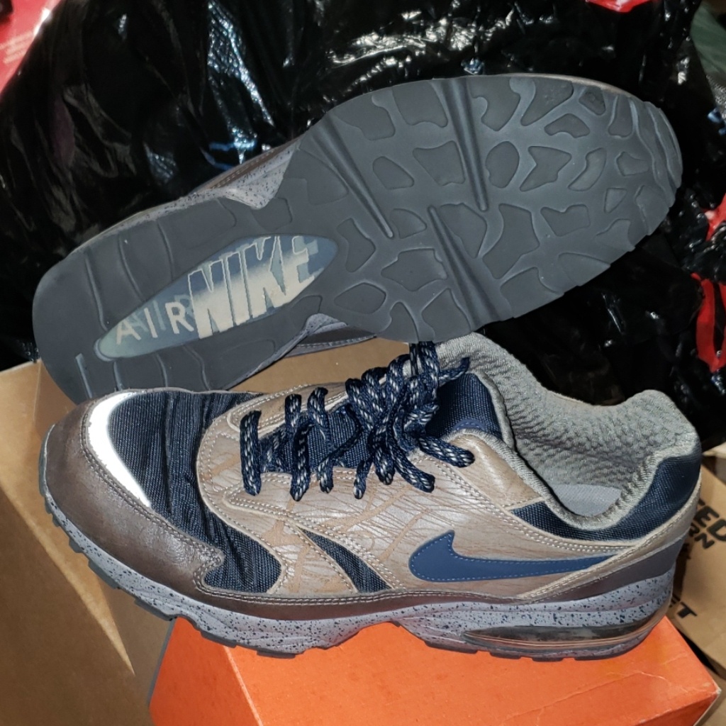 Nike Air Burst Premium Rare Preowned